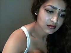 Desi Bhabi Plays to you denude everywhere Rave at web cam - Maya